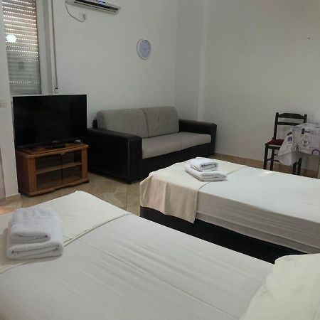 Ferienwohnung Kokomani 2 Durrës Exterior foto